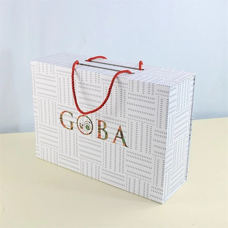 Magnetic Gift Box With Handle
